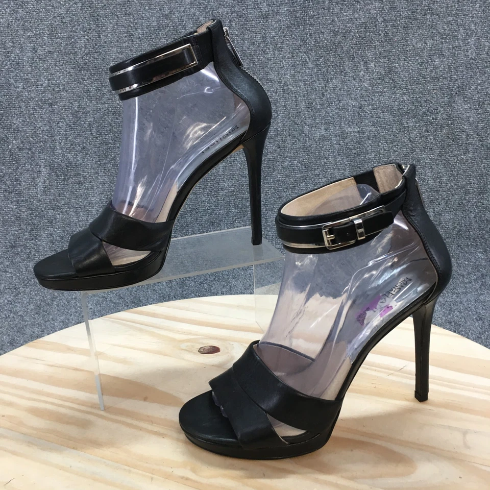 Sandália Michael Kors Feminina 8,5M Preta Karlie Tira no Tornozelo Biqueira Aberta Salto Stilleto - Imagem 2 de 4