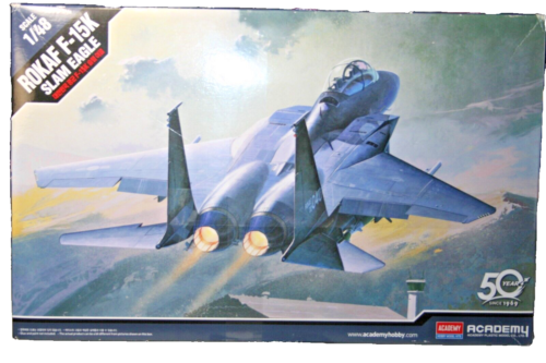 1/48 F-15K ROKKAF Slam Eagle Plastikowy model Kit z Akademii 12213 zapieczętowany - Zdjęcie 1 z 6