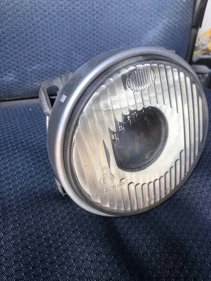 Faro luz baja lado derecho bmw e30 1988-1991 320i 325i 318i 1305210002 Bosch Foto 2 de 4