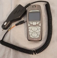 NOKIA 3595 VINTAGE CELL PHONE WITH CAR CHARGER