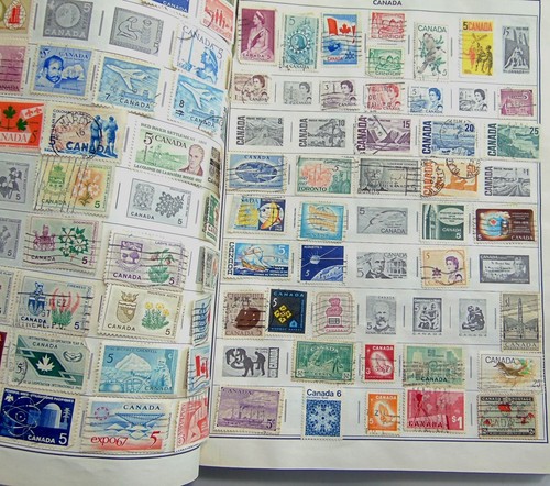 AMBASSADOR ALBUM WITH MANY DIFFERENT STAMPS FROM AROUND THE WORLD. Over 1000 pie - Picture 10 of 14