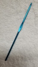 Vintage Used Hero Crochet Hook Made In USA Size F Metal Blue
