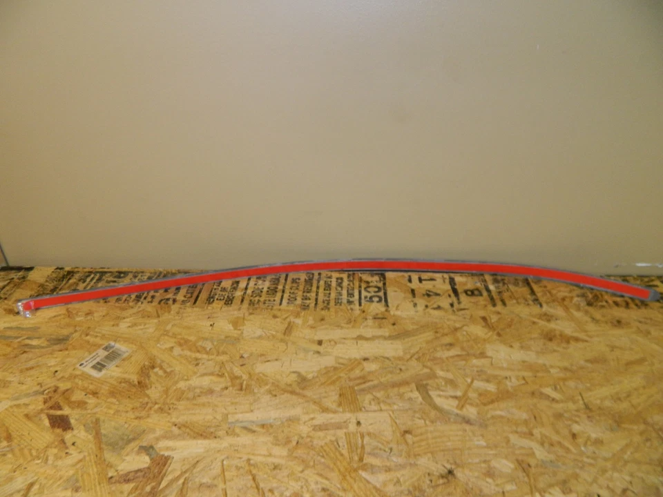 New OEM 1995-1997 Ford Contour Front Left SVT Trim Body Exterior Moulding - Imagem 2 de 3