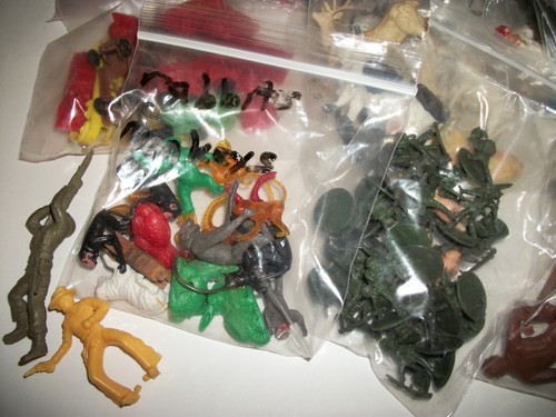 Vintage Toy Soldiers 10 Mixed Bags Animals + - Picture 3 of 4