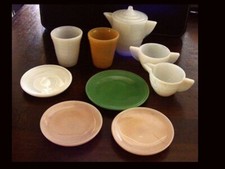AKRO AGATE American Maid Childs Dishes 10 Assorted Pieces Pitcher, Tumblers,