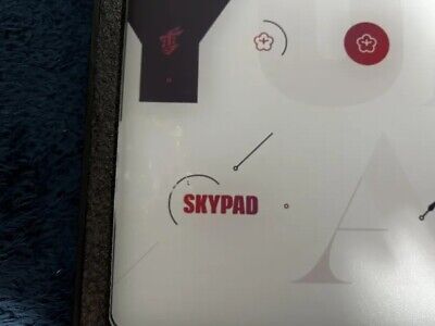 SKYPAD 3.0 XL x Yuki Aim Glass Mouse Pad LIMITED EDITION SKYPAD 3.0 XL x Yuki Aim Glass Mouse Pad LIMITED EDITION