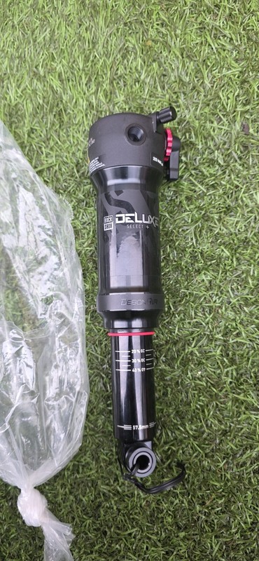 RockShox Deluxe Select