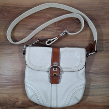 Coach Off White Tan Buckle SoHo Pebbled Leather Crossbody Shoulder Bag