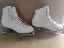 Jackson Competitor Ice Skates, Women  s, 2470...7A Please See Photos