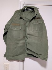 Vintage 70s US Army Military Green OG-507 Utility Button Up Shirt Sz. 15.5x33