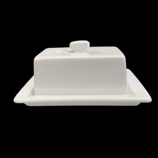 White Covered Butter Dish Ceramic w/ Handle 10 Strawberry Street