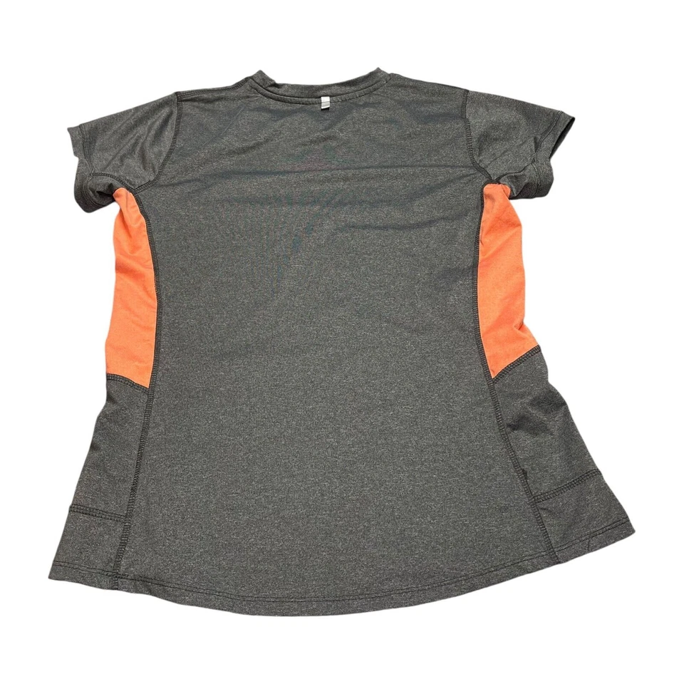 Camiseta Umbro Running Feminina Grande Urze Cinza Laranja Poliéster Pulôver Elástico - Imagem 3 de 4