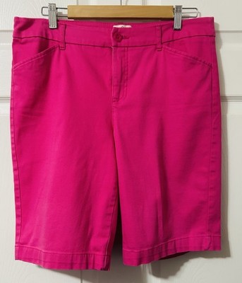 St.John's Bay Women's 11'' Mid-Rise Fitted Bermuda Shorts CL8 Black Size US:12
