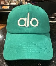 Alo Yoga Green Hat Performance Off Duty Cap One Size Adjustable New