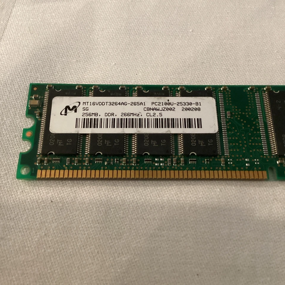 Micron Ram MT16VDDT3264AG-265B1 PC-2100U-25330-B1 256MB DDR 266MHz DIMM - Image 2 of 4