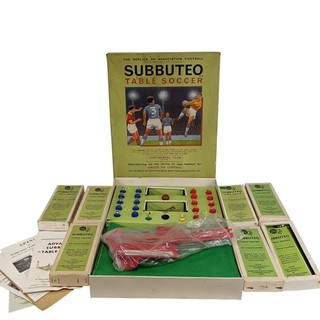 Subbuteo Table Soccer Continental Club Edition Set & Spare Players Preloved