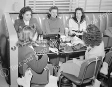 1941 Women at the Hot Shoppe, Washington, DC Old Photo 8.5" x 11" Reprint