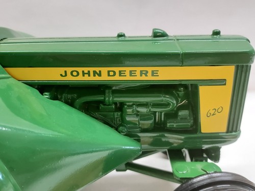 1992 Ertl John Deere 620 Orchard Tractor 1:16 No. 5678 - Picture 6 of 16
