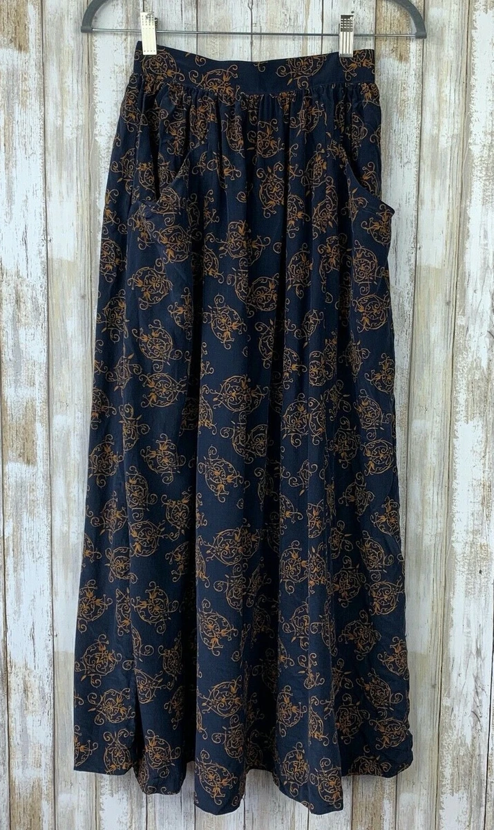 Navy pleated skirt maxi top
