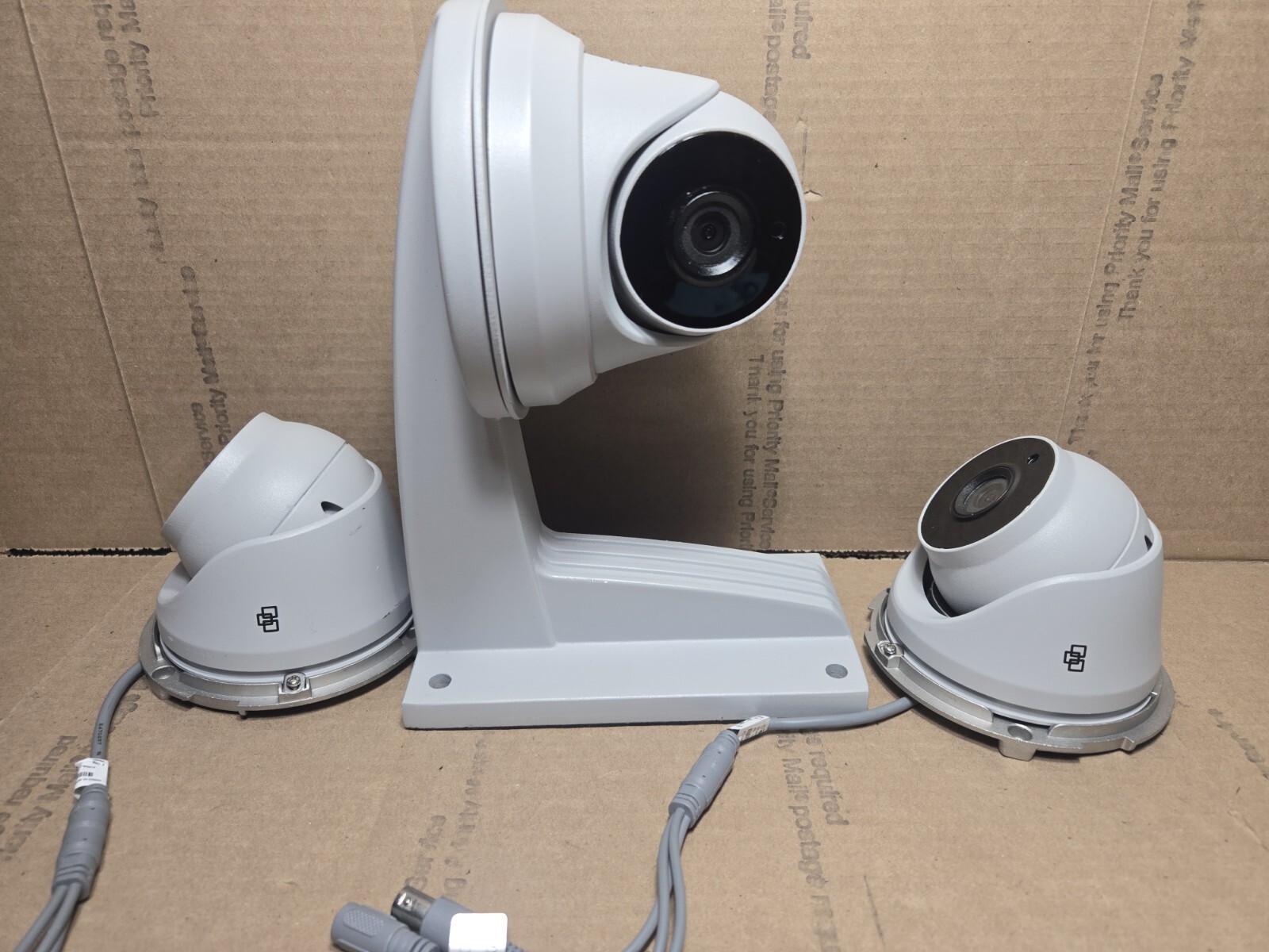 Set HD-TVI HD 1080P 3.6MM IR OUTDOOR TURRET SURVEILLANCE CAMERA, No DVRs Include