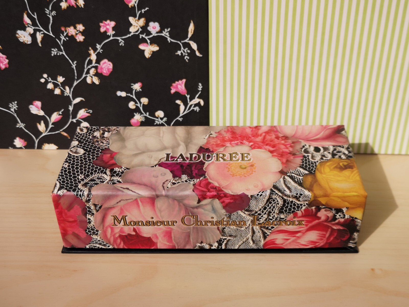 Coffret neuf fèves LADUREE 2010 Christian Lacroix eBay