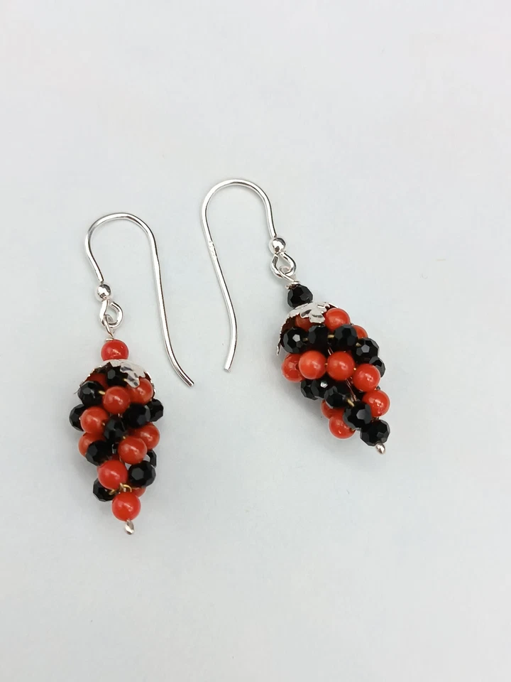 Pendientes De Mujer Coral Rojo Ónix Negro Plata Blanca Racimo De Uva - Imagen 4 de 4