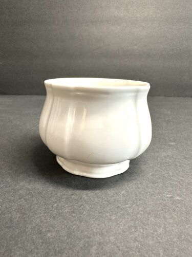 VILLEROY & BOCH CHAMBORD Small Bowl 2.5” - Picture 1 of 10