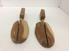 Rochester Shoe Tree M Cedar Wood Keepers Vintage Ashland N.H. USA 