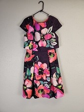 NWOT Vince Camuto Floral Capelet Dress SZ 8