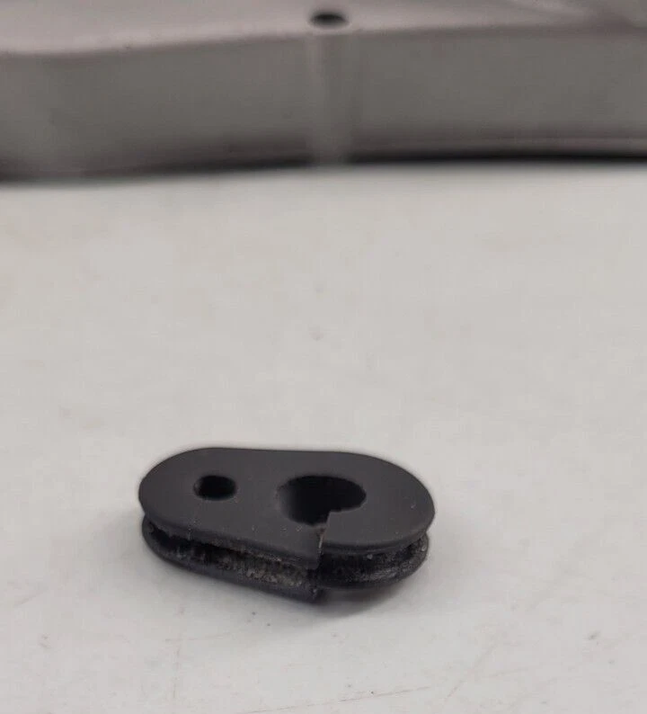 1987 Yamaha DT50 DT 50 Right Side Engine Cover - Image 2 of 4