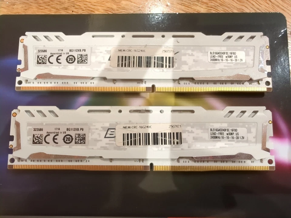 Ballistix 16GB x2 DDR4 2400MHZ BLS16G4D240FSC.16FBD CL16 1.2V GAMING RAM 288pin  - Image 2 of 2