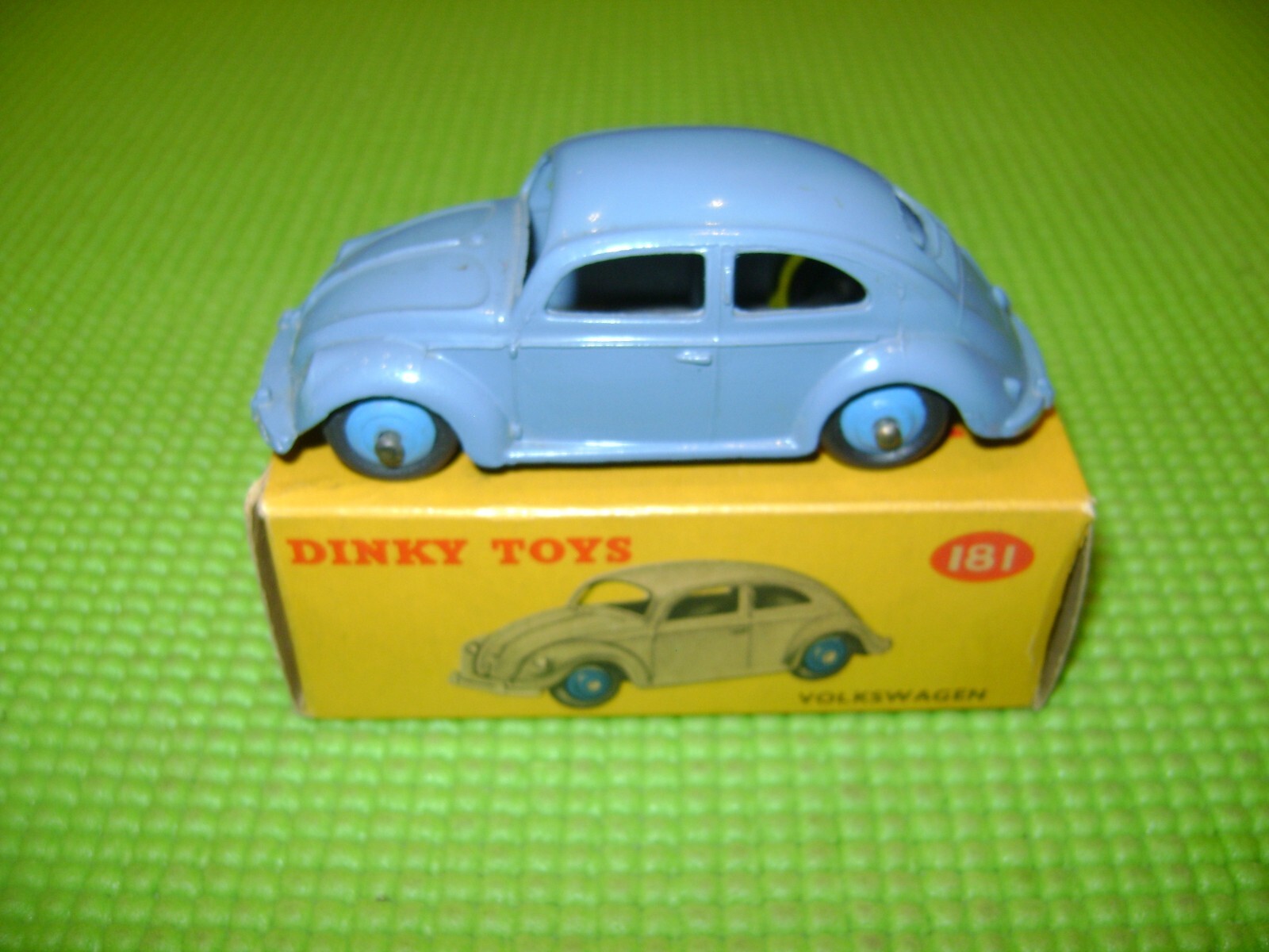 P DINKY TOYS 181 VW VOLKSWAGEN BEETLE BEETLE RAF BLUE SPUN MINT BOXED RARE