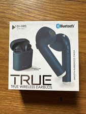 TRUE wireless Earbuds