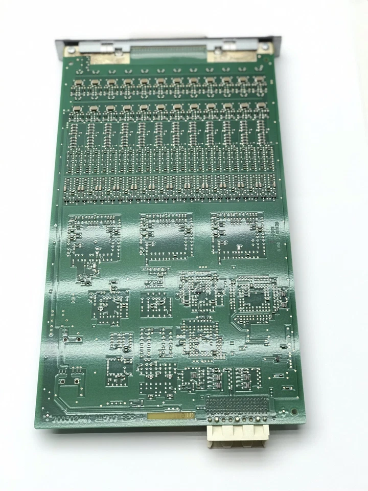 Módulo de mídia digital Avaya MM717 HV9 DCP 24 portas - 700394711 - Muito bom estado - Imagem 3 de 4