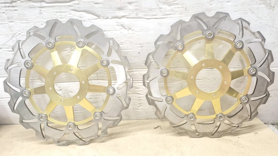 Honda VFR400 Nc30 Front Brake Discs Wavey Race - Image 2 of 4