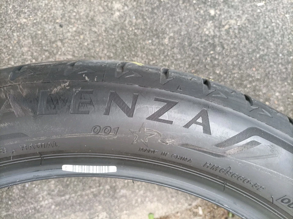 2 Sommerreifen Bridgestone Alenza 001 275/40R20 106W DOT22 Neuwagendemo - Bild 2 von 4
