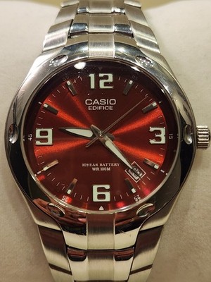Casio Edifice EF - 106 Men's Watch with Dark Red Dial Pre-owned