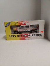 John Force 1995 Official Truck Chevrolet Suburban Die Cast 1:25 Brookfield. jf1
