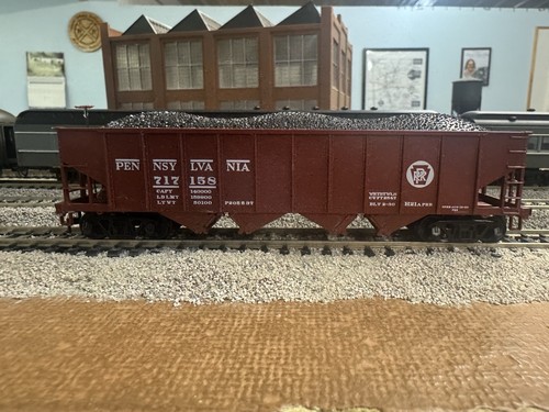 Tolva de 4 bahías HO Bowser H-21, PRR #717158, kit montado | Zustand: Used