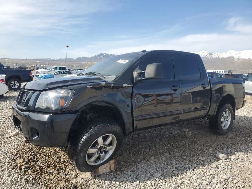 OEM Climate Control PRO-4X Crew Cab Thru 12/10  08-11 TITAN 1368572 - Image 2 of 4