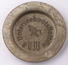 WW 2 GERMAN KRIEGSMARINE U-313 DEVIL ON TORPEDO CONNING TOWER EMBLEM ASH TRAY