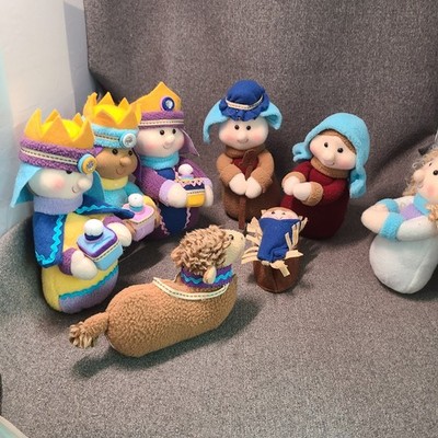 Hobby Lobby Plush Christmas Nativity Scene Set Of (8) Pieces Holy Family