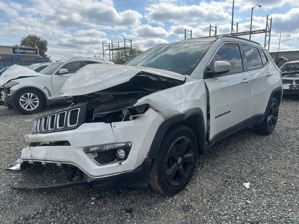 COMPASS 2024 锁致动器 6974789 — 第 2/4 张图片