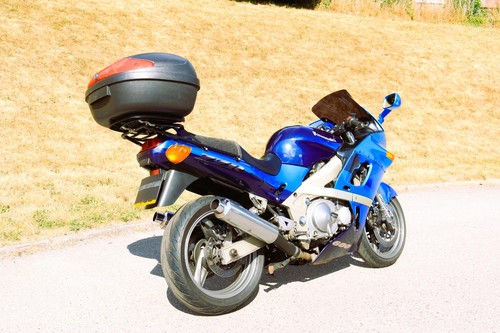 Kawasaki ZZR600 ZX600-E6 2001 - Picture 9 of 24