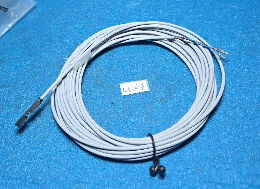 FESTO SMT-8M-A-PO-24V-E-7,5-OE