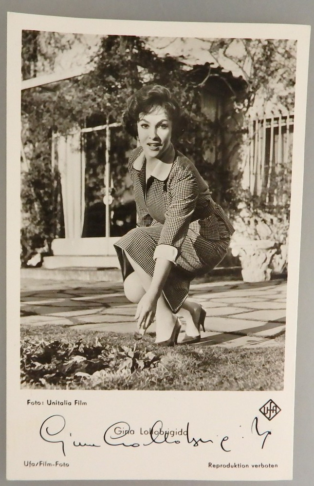Autogramm italienische Film Schauspielerin Gina Lollobrigida um 1955 (132280)