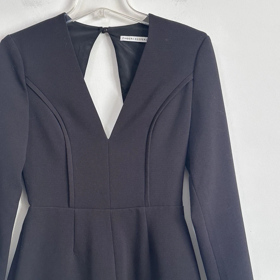 Mameluco Finders Keepers Mono Redondo Negro XS Cuello en V Manga Larga Fiesta Club Foto 3 de 4