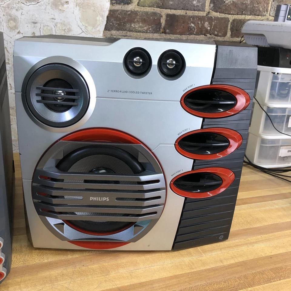 Philips FWM587 Mini Hi-Fi System 5-CD Changer GAMEPORT for Retro Gaming (WORKS!) - Image 4 of 4