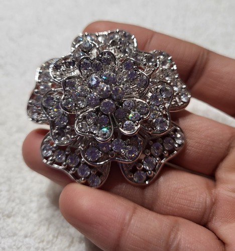 Ciondolo spilla spilla strass firmato bellissimo fiore tono argento 3D grande 2 - Foto 1 di 8