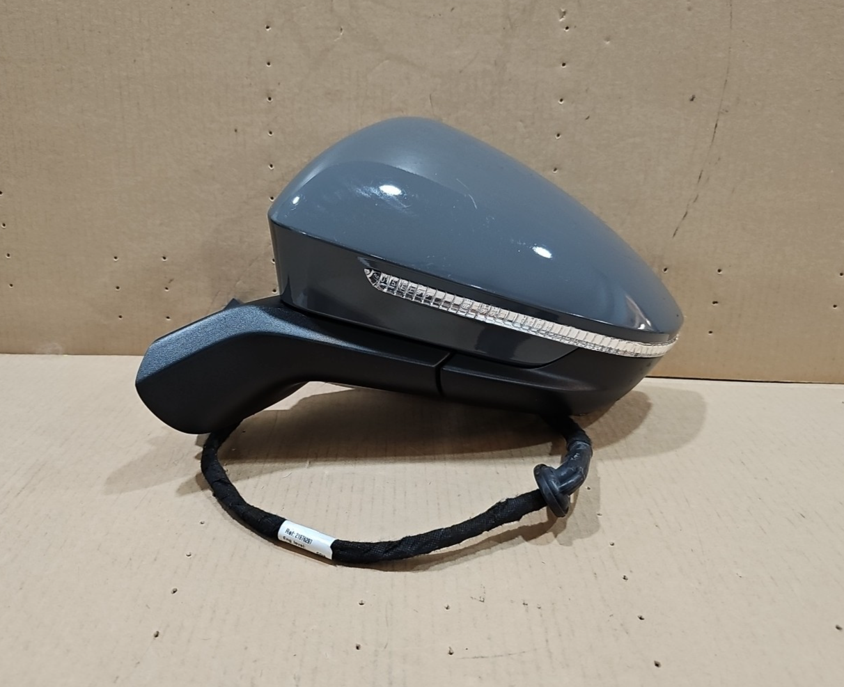 21-24 VOLKSWAGEN ID.4 OEM LH SIDE MIRROR HEATED W LANE ASSIST CAMERA 11K857501E